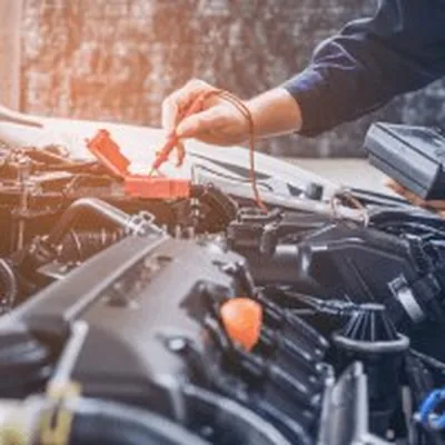 Capa de Mecânica Automotiva