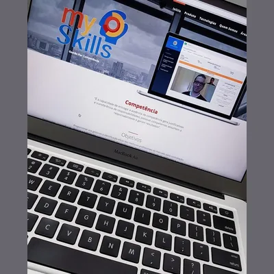 Capa de Recrutamento e Gestão por Competências